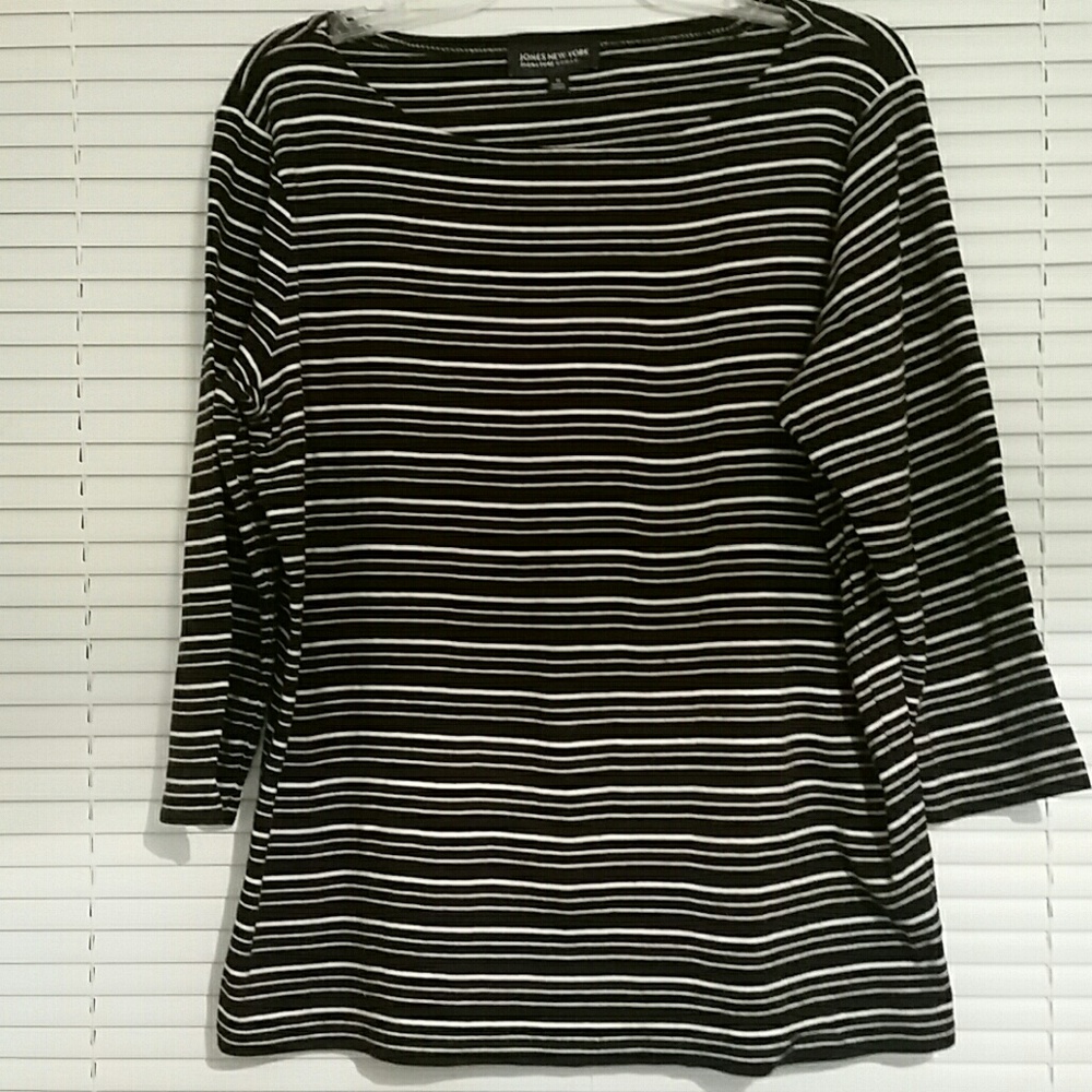 Jones Newyork signature top